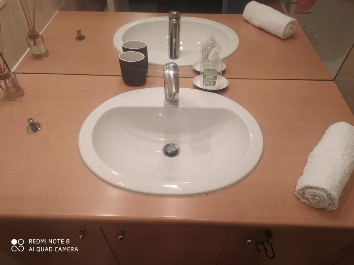 ピュトーModerne & Luxury T2 Paris La Defenseアパートメント エクステリア 写真